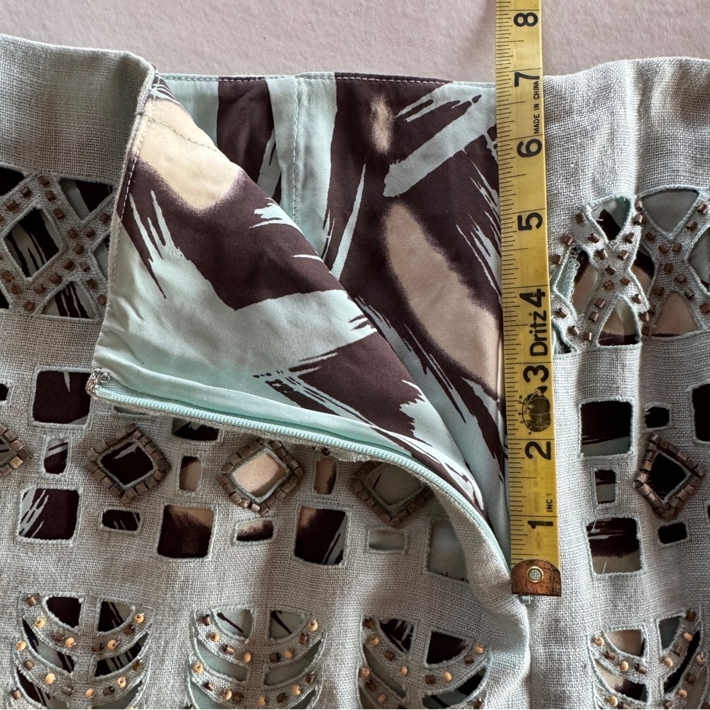 Per Se Linen Beaded Cut-Out Silk Lined Mini Skirt (6) - Picture 13 of 17